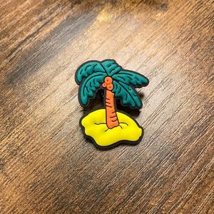 3/$9 Palm Tree 🏝 CROCS Charm